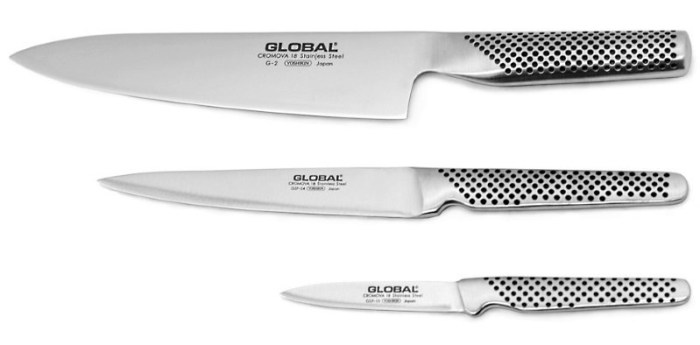 Також компанією передбачено поділ ножів за розміром на великі G і малі GS, а літера F в маркуванні говорить про те, що ви тримаєте в руках кований виріб